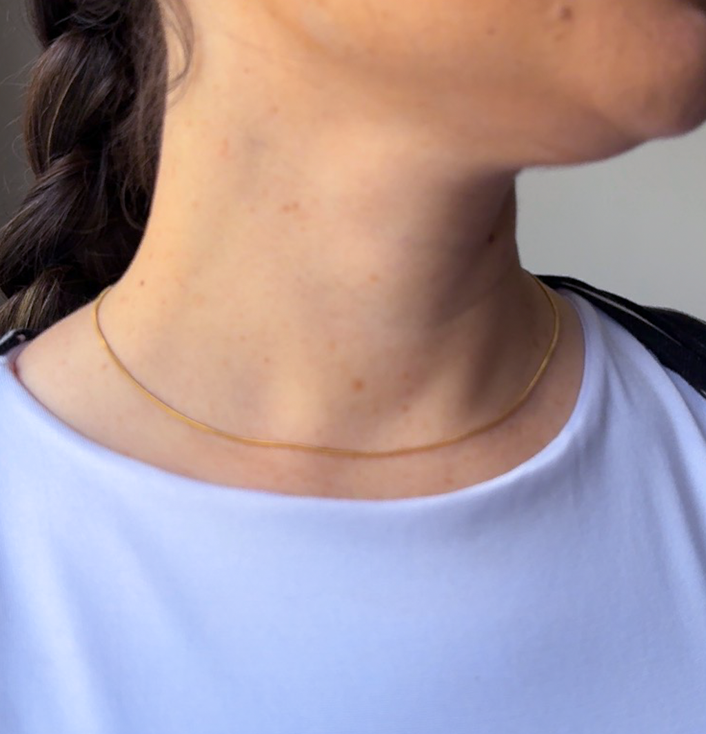 Cadena hilo en Oro Laminado 18K - Mujer