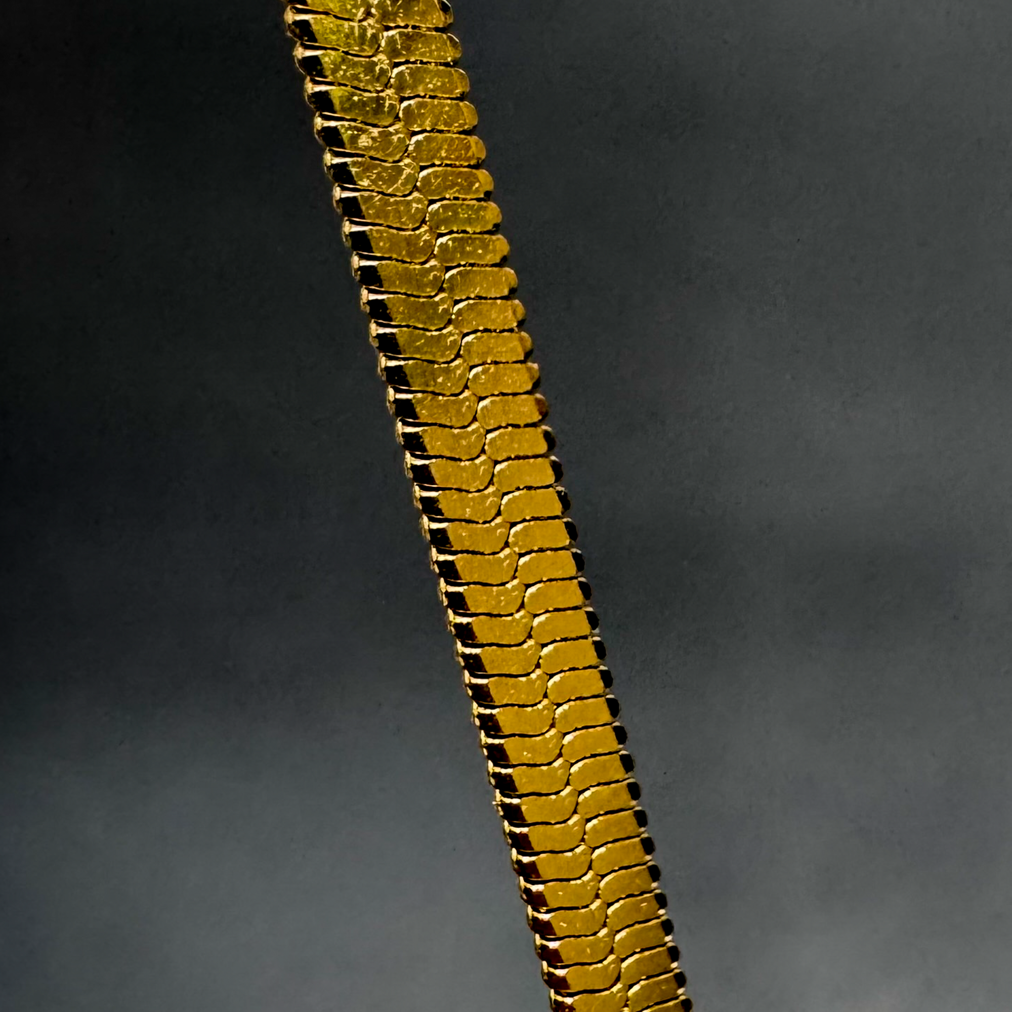 Cadena Egipcia en Oro Laminado 18K - Mujer